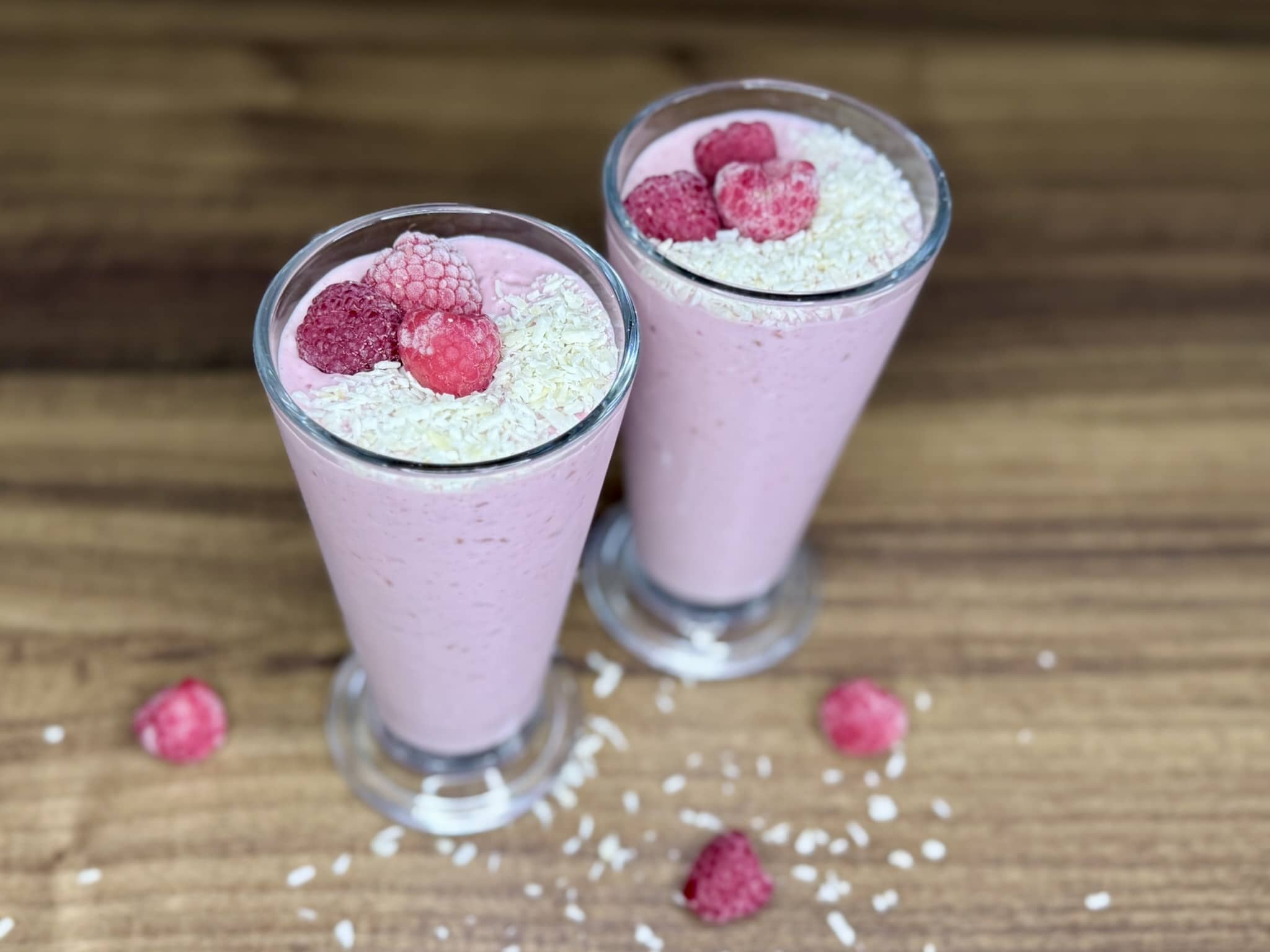 Coconut and Raspberry Smoothie